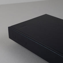 Load image into Gallery viewer, Undated Daily Planner